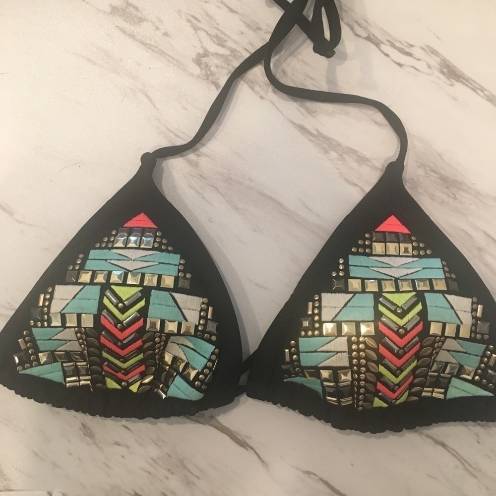 Xhiliration black triangle swim stop embroidered